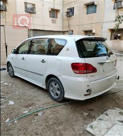 تويوتا إبسم